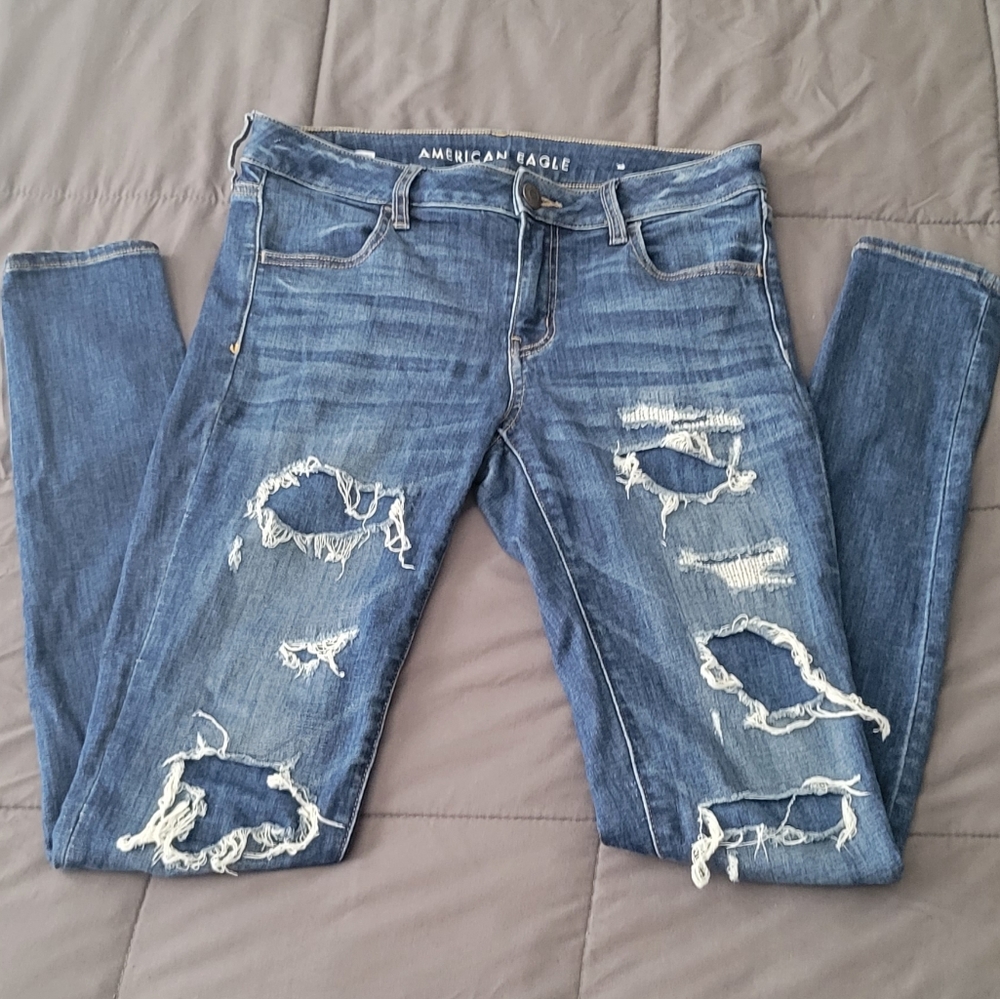 American Eagle Distressed Patched Jegging 8 Extra Long